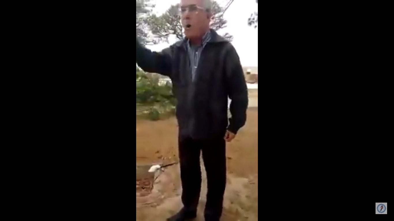 Vídeo: Prefeito chama manifestante de “viado” e manda “tomar no…”
