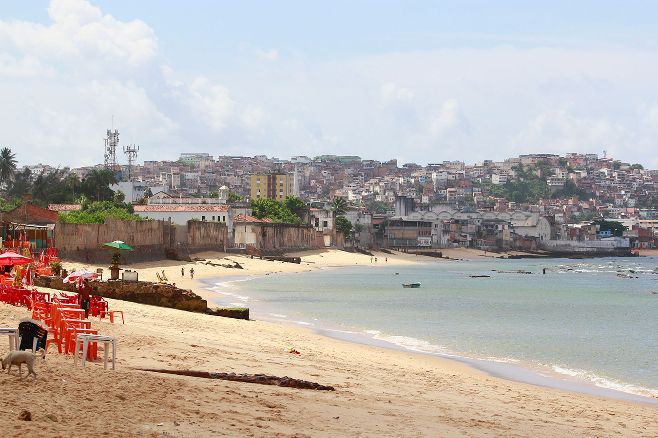 Criança de oito anos morre afogada em praia na Cidade Baixa