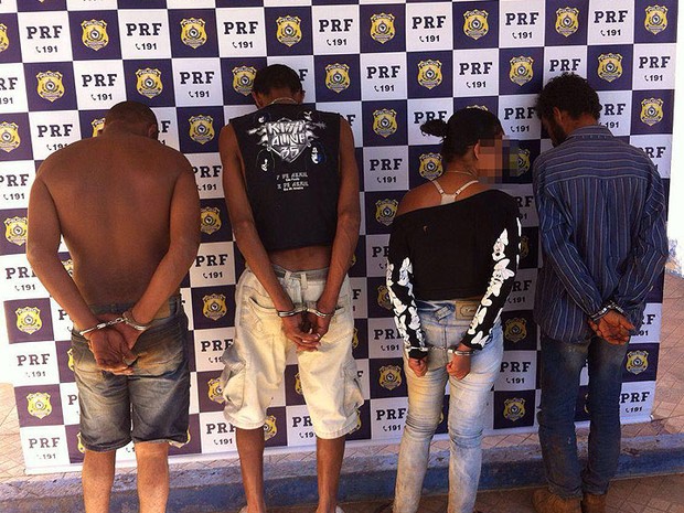 Suspeitos de estelionato são presos em Barreiras