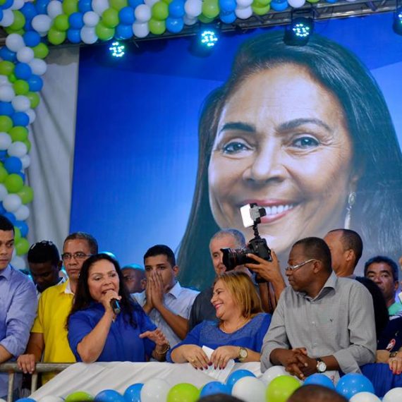 A candidata a prefeita,Tonha Magalhães, durante convenção do DEM. Foto: Divulgação; Facebook