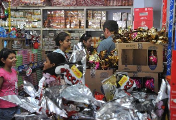 Pesquisa indica que 87,3% dos empresários dizem que as vendas do comércio caíram 70% contra 82,7% do primeiro semestre deste ano