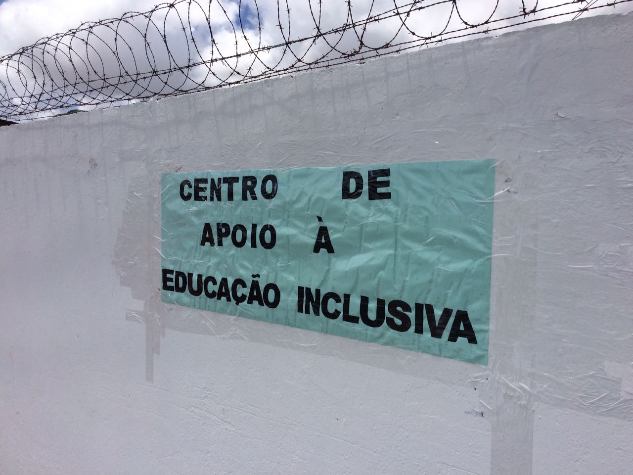 Denúncia: Leitor reclama que Centro de Educação Inclusiva está abandonado