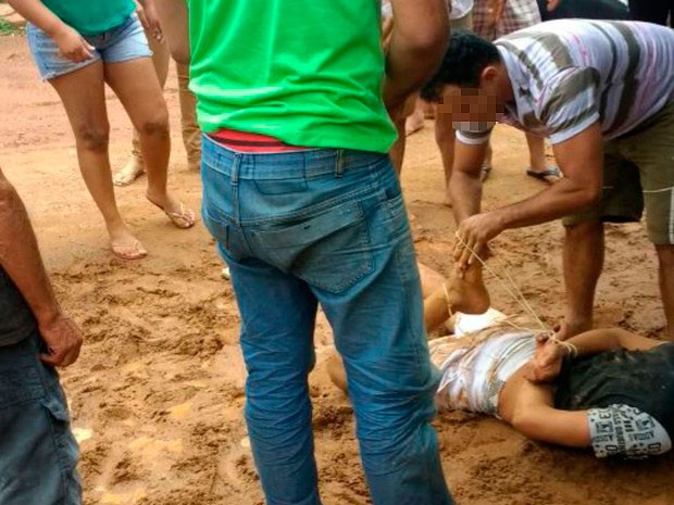 Homem rouba bolsa e é agredido e amarrado por população em Barreiras