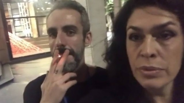 Mulher de Caetano fuma maconha no Uruguai e pede legalização no Brasil