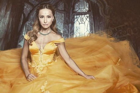 Sabrina Sato vira princesa ‘Bela’ em montagem nas redes sociais