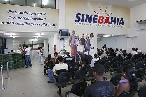Confira as vagas de emprego oferecidas pelo Sine em Salvador