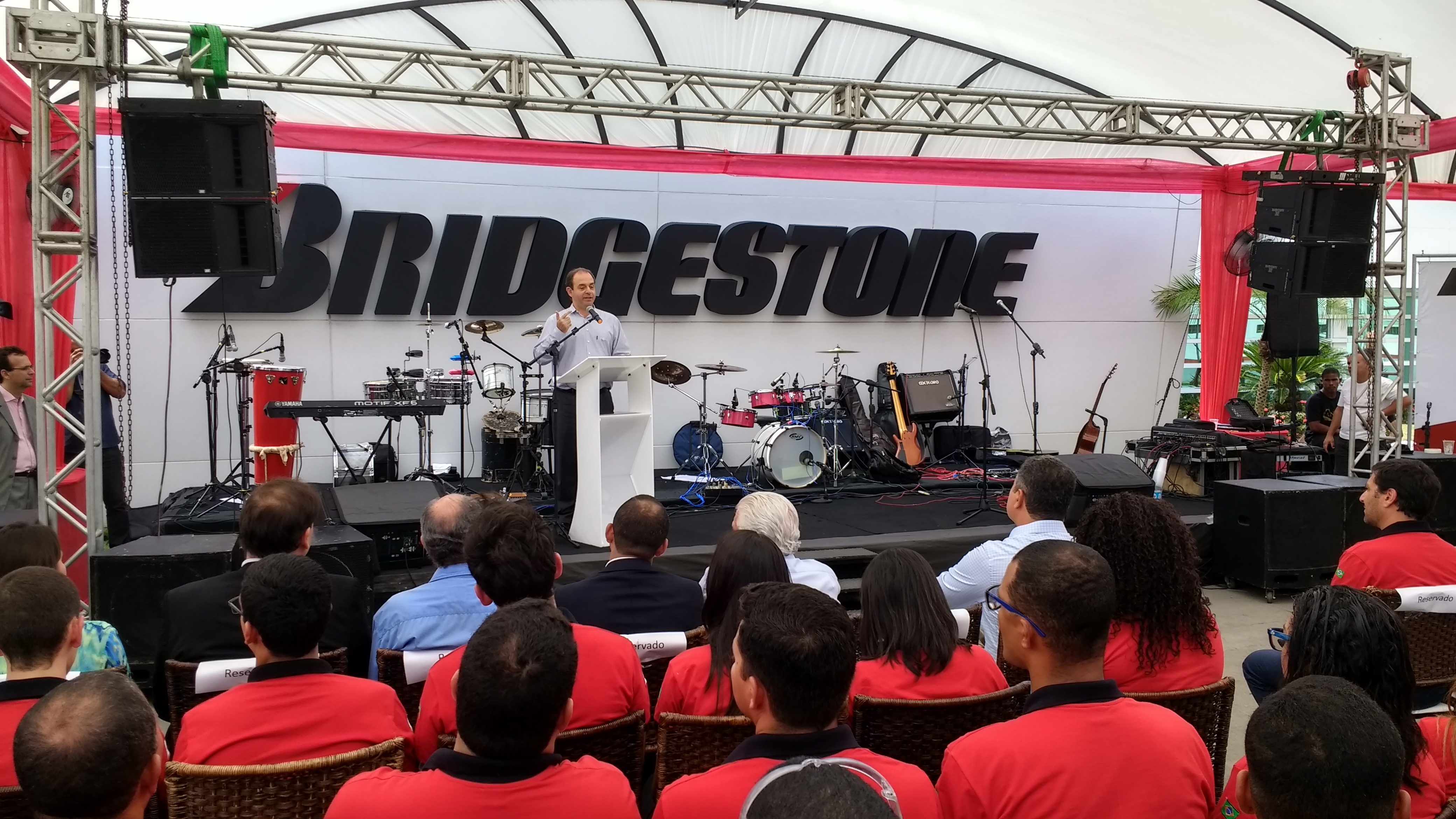 Festa marca 10 anos da Bridgestone em Camaçari