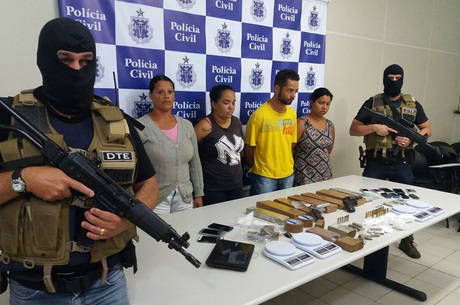 Polícia prende quadrilha com 20 kg de maconha no interior da Bahia