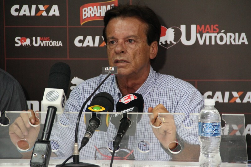 Caiu! Sinval Vieira entrega carga de renúncia e não é mais Diretor de Futebol do Vitória