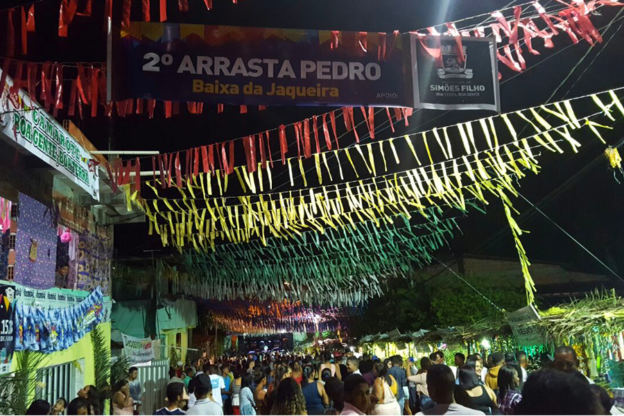 Forró nos bairros fortalece tradição junina em Simões Filho