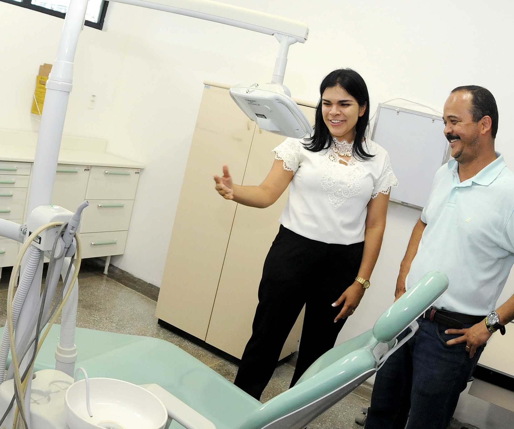 Centro de Especialidades Odontológicas é reinaugurado em Camaçari