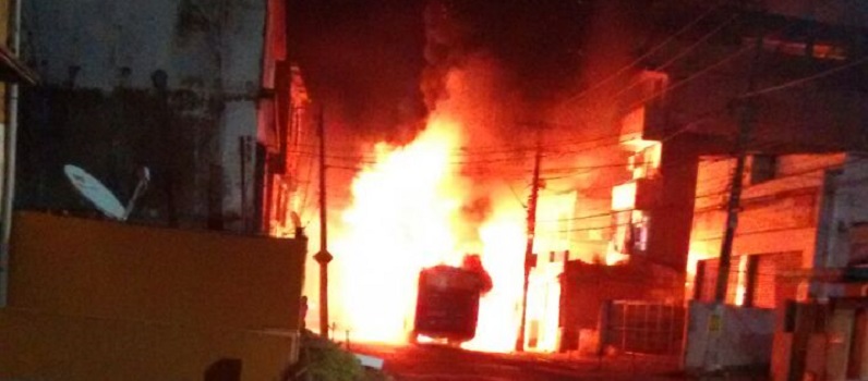 Barra do Pojuca: Incêndio que matou criança de quatro anos e mulher foi ação liderada por adolescente
