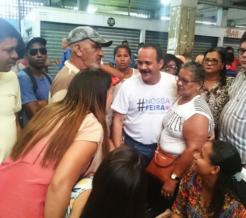 Prefeito de Camaçari visita Centro Comercial pela segunda vez após ameaça de fechamento