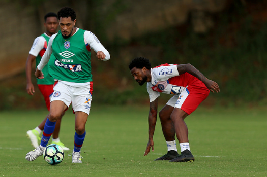 Hernane volta a ser relacionado e viaja com Bahia para jogo contra o Atlético-GO