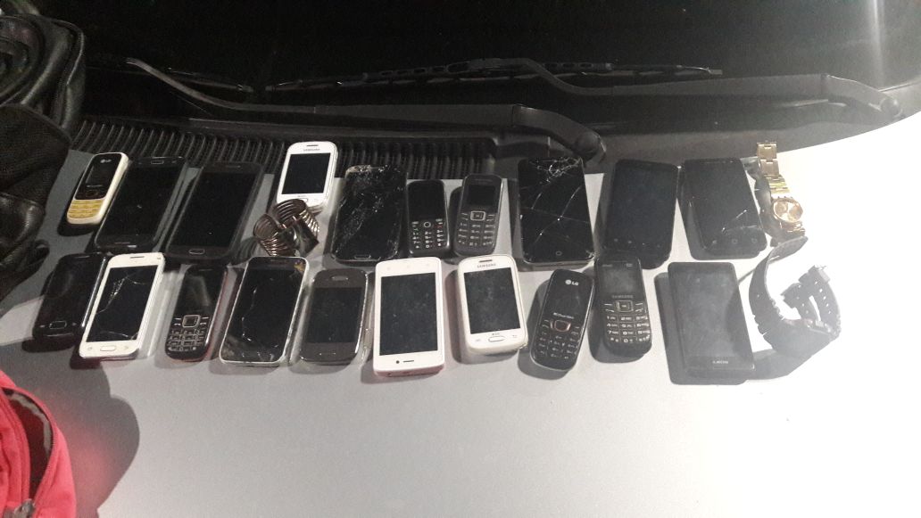 Polícia recupera celulares roubados em Itinga