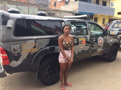 Salvador: mulher é presa após ser flagrada com drogas no IAPI