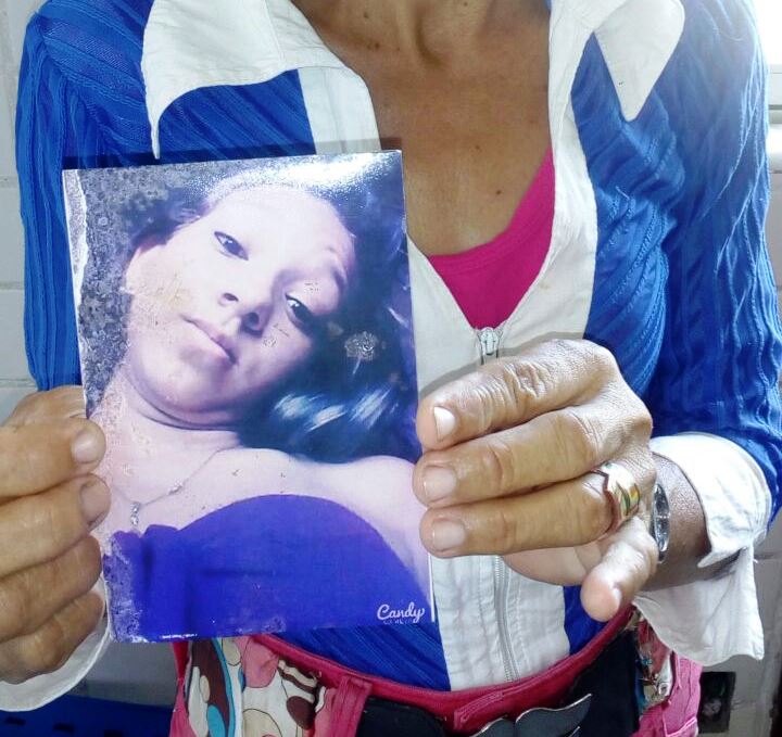 Adolescente de 17 anos desaparece em Camaçari e familiares pedem ajuda