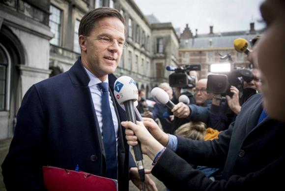 Primeiro-ministro da Holanda confirma formação de governo após negociações