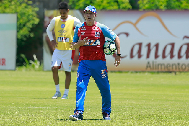 Treinador Carpegiani afirma que ansiedade por vaga na Libertadores pode ter atrapalhado o Bahia