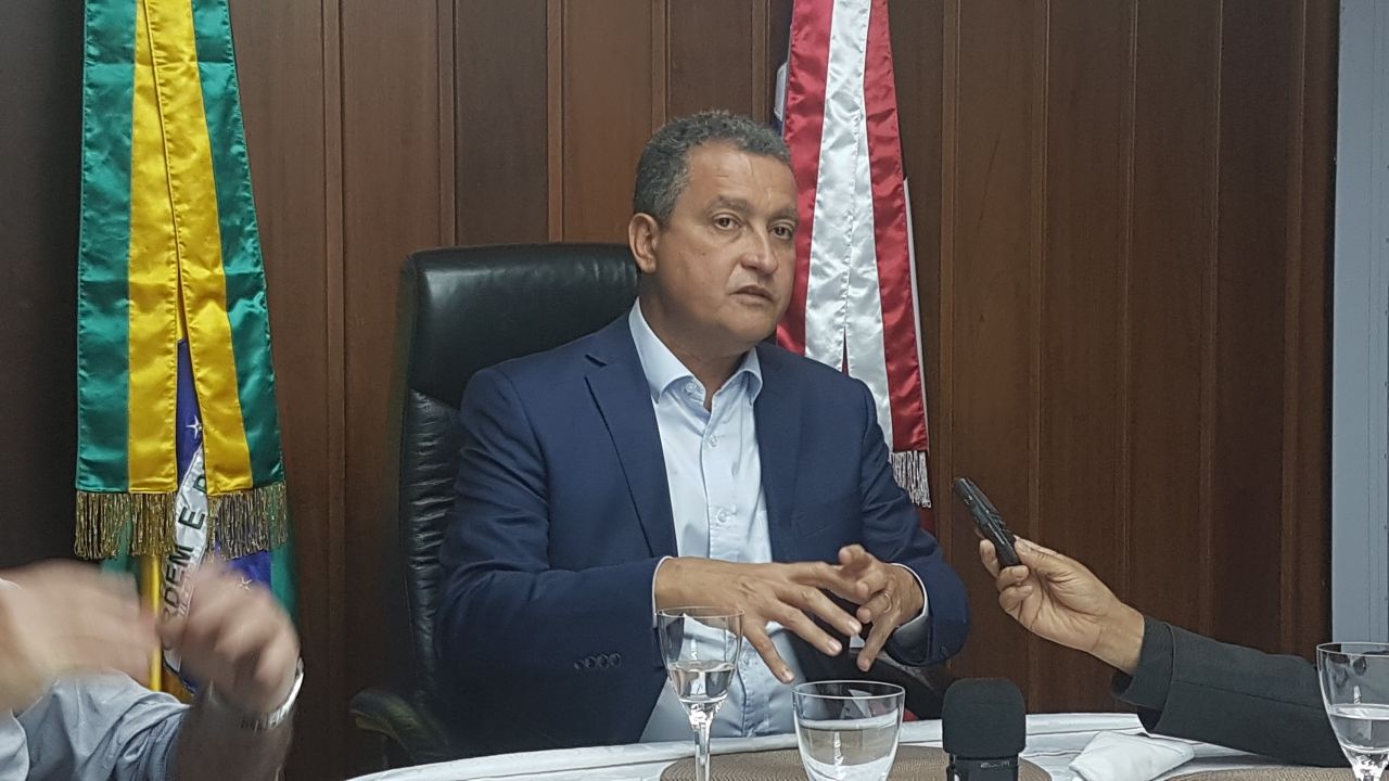 Governador anuncia investimentos em infraestrutura, saúde e segurança em almoço com a imprensa