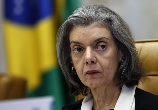 Presidente do STF nega dois pedidos de habeas corpus em favor de Lula