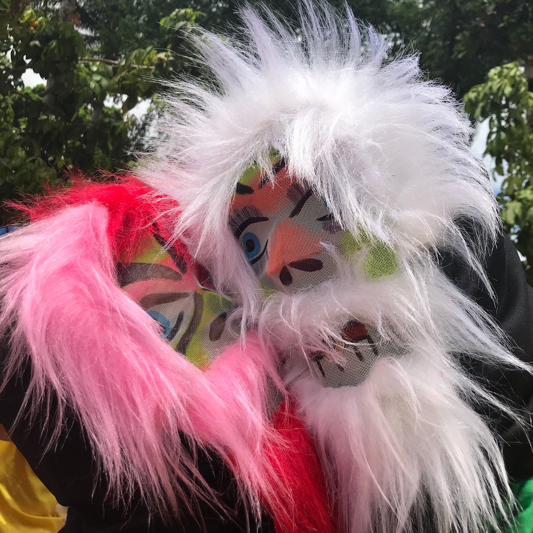 Fátima Bernardes e Tulio Gadelha curtem pré-Carnaval de máscaras
