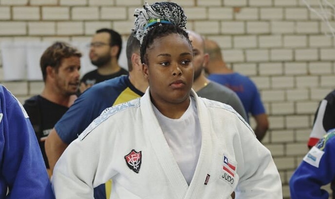 Judoca do Vitória, Ana Júlia sobe no pódio do Meeting Nacional da Base e conquista vaga na Seleção