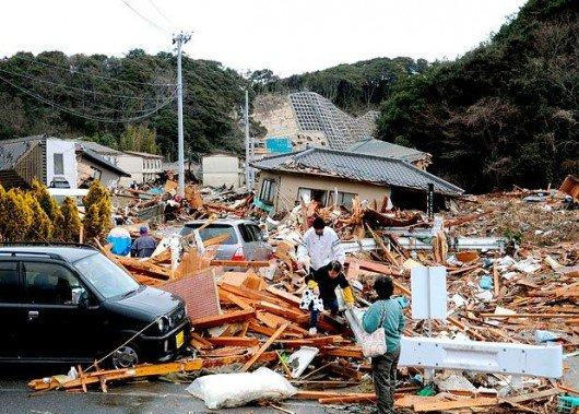 Terremotos na Nova Guiné deixam pelo menos 31 mortos e 300 feridos