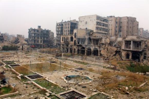 ONG contabiliza mais de meio milhão de mortos em 7 anos de guerra na Síria