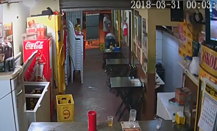 Vídeo: dono de bar é executado a tiros em Riachão do Jacuípe
