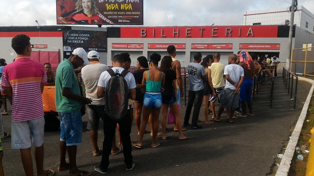 Copa do Brasil: Vitória inicia venda de ingressos para  jogo contra o Bragantino