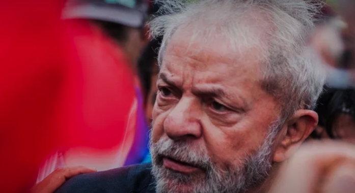 Advogados entram com novo habeas corpus no STJ para evitar prisão de Lula