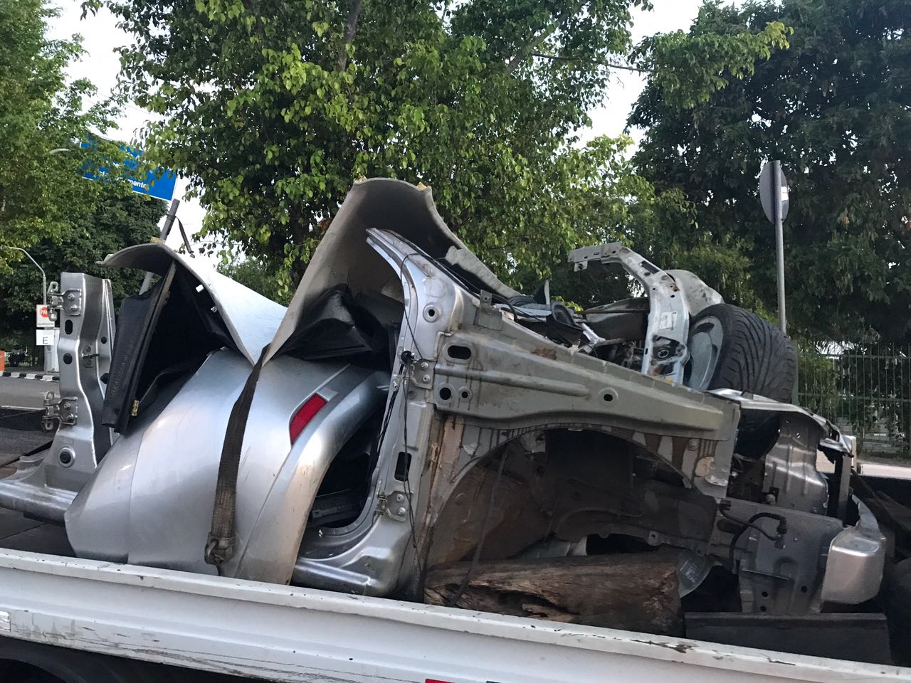 Polícia descobre desmanche de veículos em Salvador