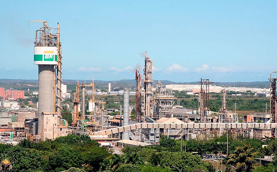 Petrobras adia fechamento da Fafen por 120 dias para ouvir alternativas