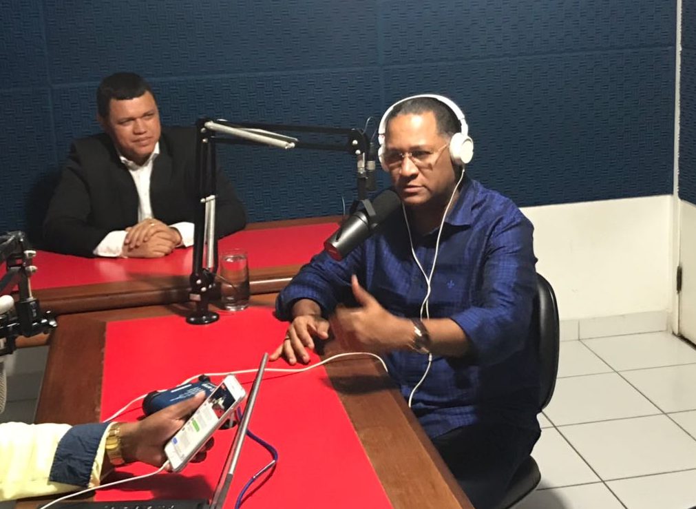 Vereador Joceval Rodrigues fala de política e religião durante entrevista no Bahia No Ar