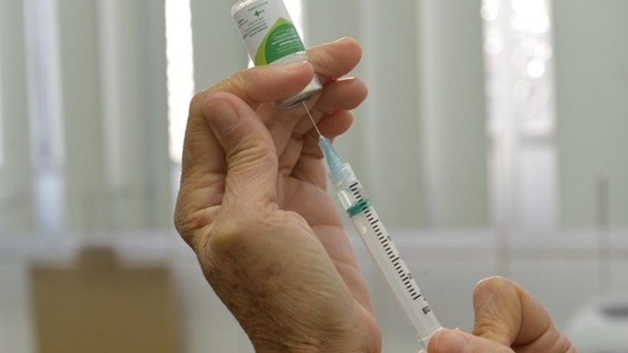 Vacinação contra a gripe começa nesta segunda-feira (23)