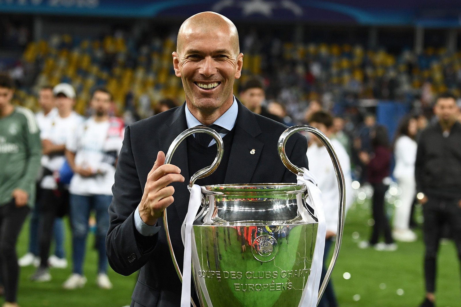 Zidane pede demissão do Real Madrid: “É melhor mudar para não seguir e fazer besteiras”