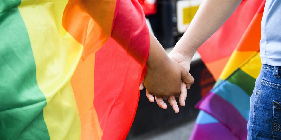 Estados e governo federal firmam pacto contra violência homofóbica
