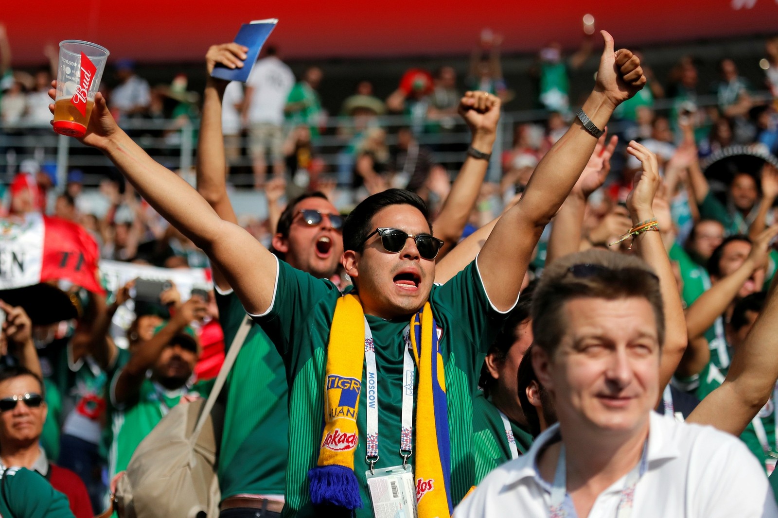 FIFA abre procedimento disciplinar contra o México por gritos homofóbicos da torcida