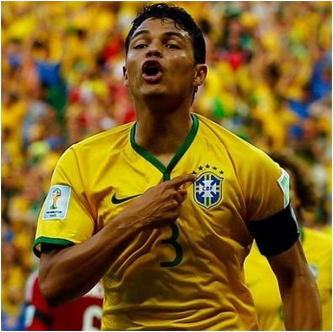 Thiago Silva volta a ser Capitão da Seleção em Copa do Mundo