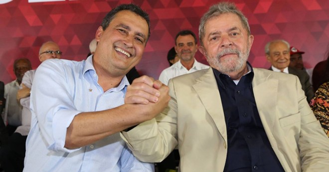 “Lula livre significa respeito à democracia”, diz Rui Costa
