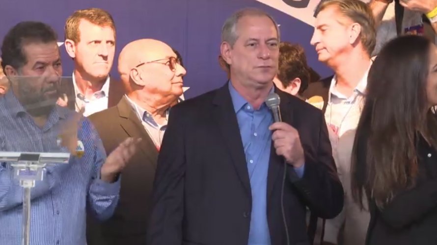 PDT confirma Ciro Gomes para disputa da Presidência