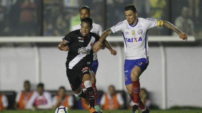 Mesmo jogando mal e perdendo para o Vasco, Bahia avança na Copa do Brasil