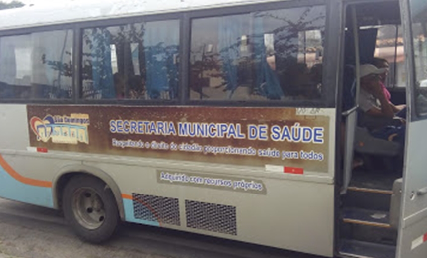 Micro-ônibus com pacientes é assaltado por cinco homens armados