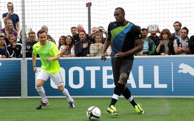 Haja correria! Usain Bolt realiza seu primeiro treinamento como jogador de futebol