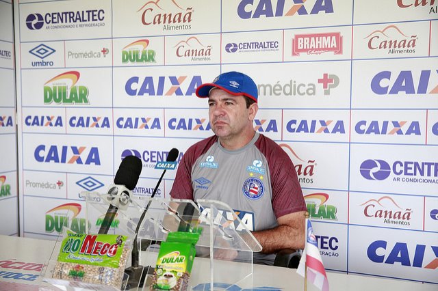 Enderson Moreira avalia como positiva a atuação do Bahia: “em vários momentos nós jogamos bem”