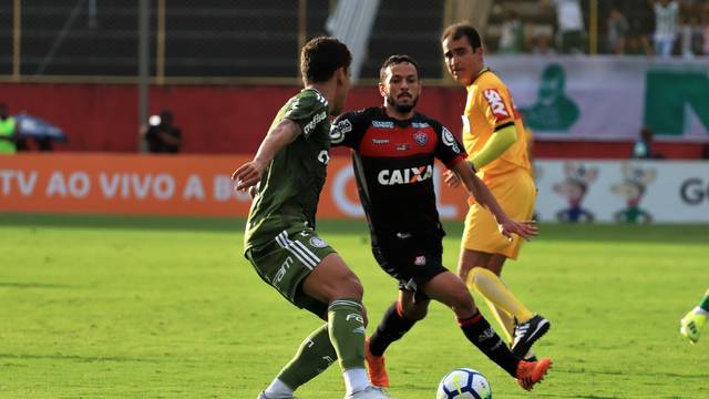A vergonha continua: Vitória leva goleada do Palmeiras dentro do Barradão