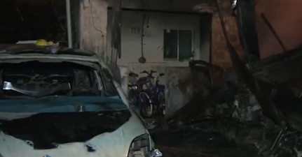 Oficina mecânica pega fogo em Salvador
