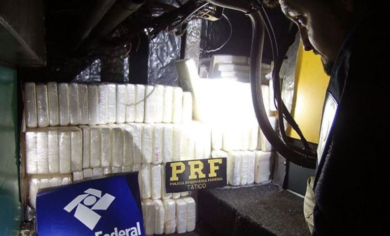 Cocaína é encontrada em ônibus com religiosos no Paraná