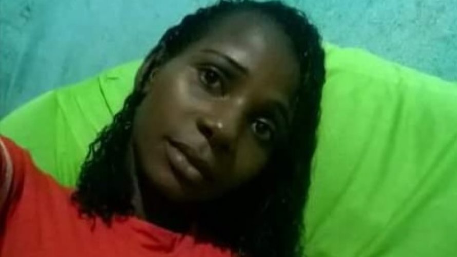 Jovem de 23 anos é morta a facadas em Lauro de Freitas: adolescente é suspeito